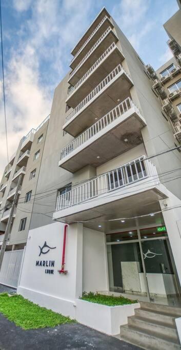 A Estrenar! Apartamento Con Pileta Zona Aeropuerto Wifi 200Mg Asunción Esterno foto